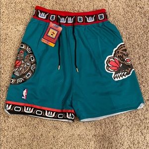 Retro Grizzlies basketball shorts Brand new w/tag
